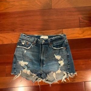 Abercrombie & Fitch Mom Short High Rise Curvy Love